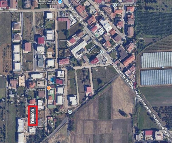 casa indipendente in vendita a Parete