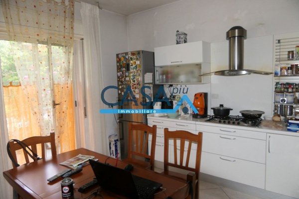 casa indipendente in vendita a Pastorano