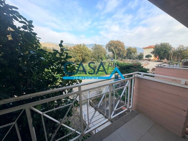 casa indipendente in vendita a Pastorano