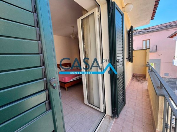 casa indipendente in vendita a Pastorano