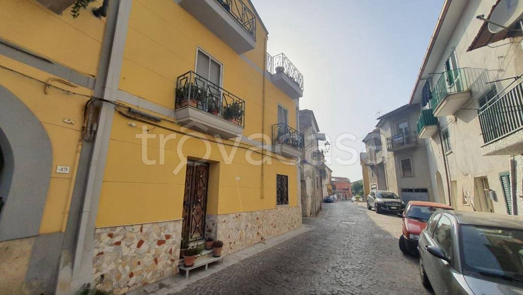 casa indipendente in vendita a Pastorano