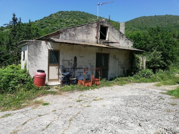 appartamento in vendita a Piana di Monte Verna