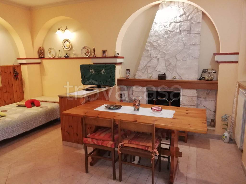 appartamento in vendita a Piana di Monte Verna
