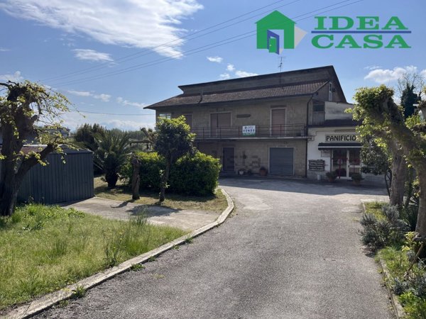 appartamento in vendita a Piana di Monte Verna