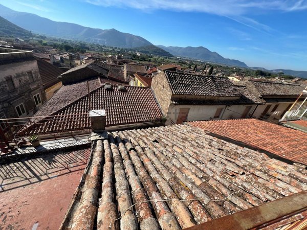 casa indipendente in vendita a Piana di Monte Verna