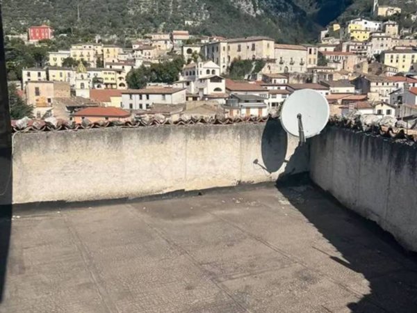 intera palazzina in vendita a Piedimonte Matese
