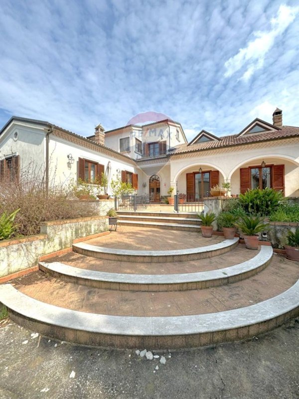 casa indipendente in vendita a Piedimonte Matese
