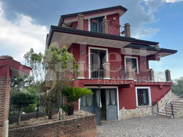 casa indipendente in vendita a Piedimonte Matese