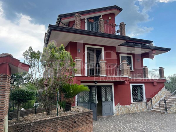 casa indipendente in vendita a Piedimonte Matese