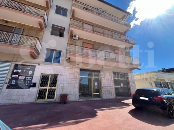 negozio in vendita a Piedimonte Matese