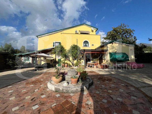 casa indipendente in vendita a Piedimonte Matese