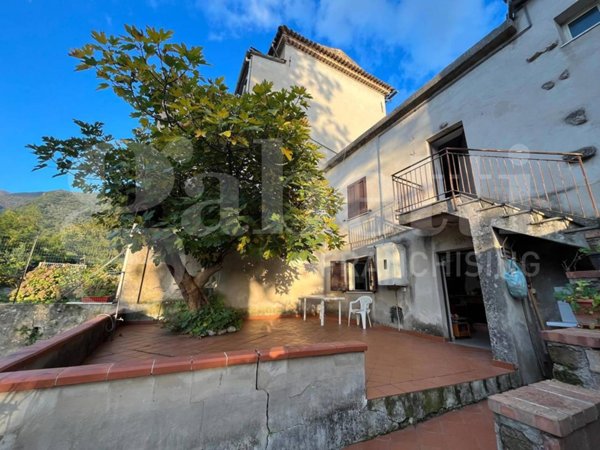 casa indipendente in vendita a Piedimonte Matese in zona Sepicciano