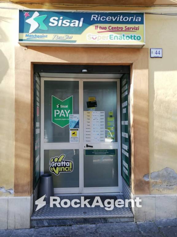 negozio in vendita a Piedimonte Matese