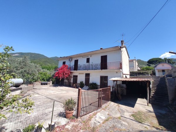 casa indipendente in vendita a Piedimonte Matese