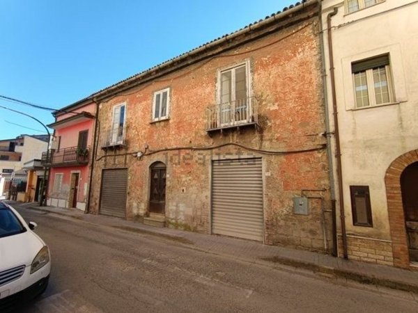 casa indipendente in vendita a Pietramelara