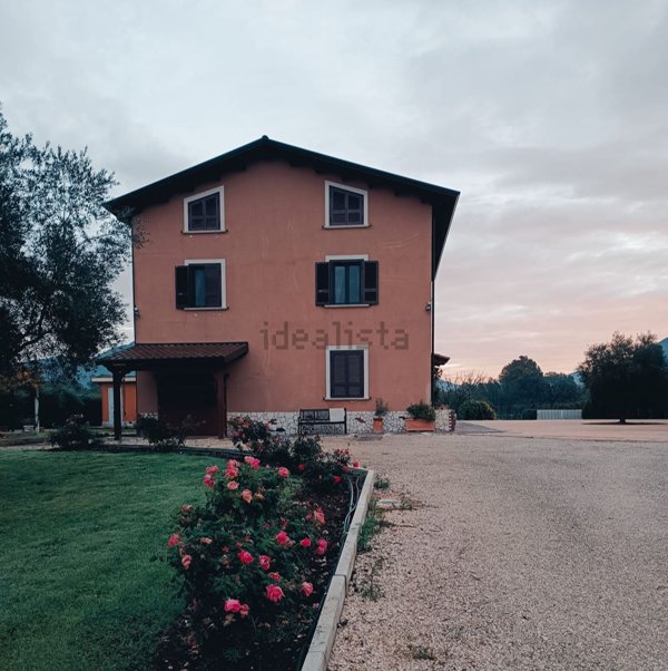 casa indipendente in vendita a Pietramelara