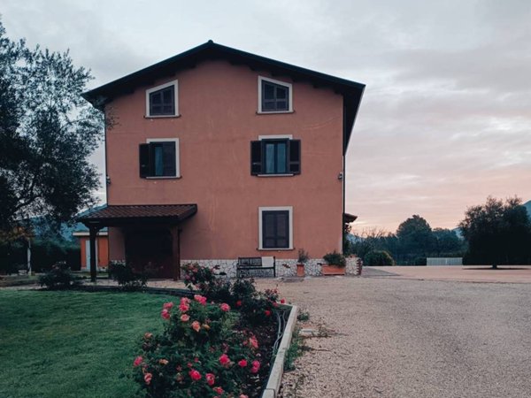 casa indipendente in vendita a Pietramelara
