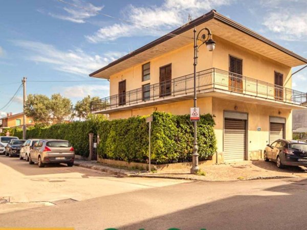 casa indipendente in vendita a Pietramelara