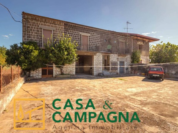 casa indipendente in vendita a Pietravairano