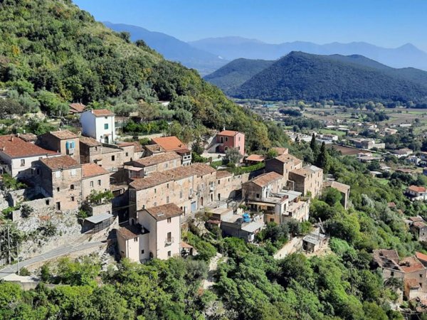 appartamento in vendita a Pietravairano