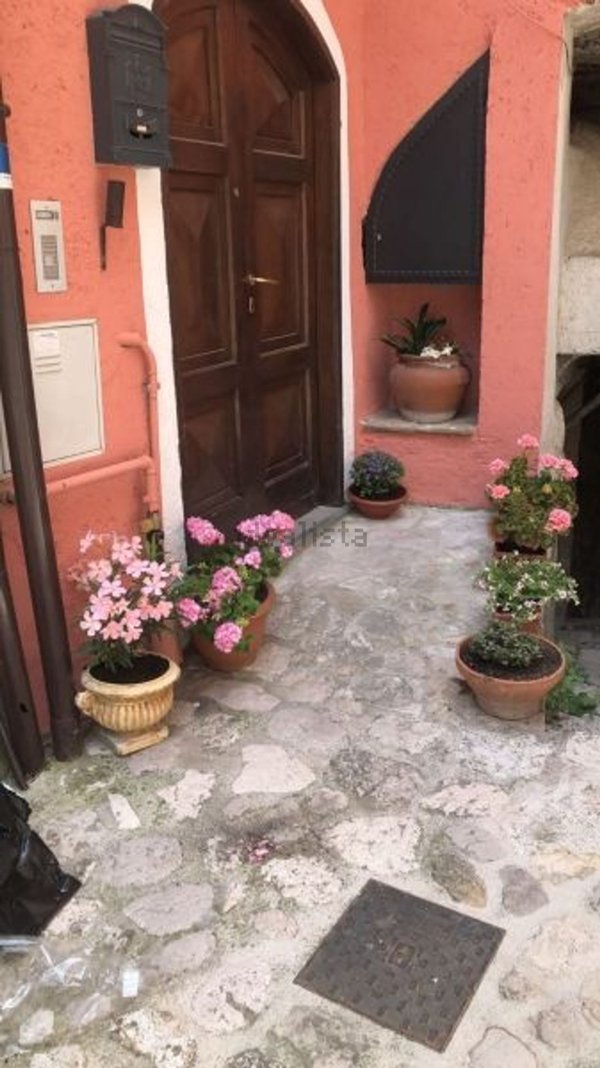 casa indipendente in vendita a Pietravairano