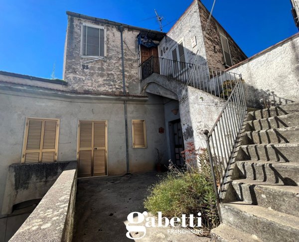casa indipendente in vendita a Pignataro Maggiore