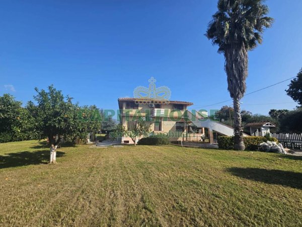 casa indipendente in vendita a Pignataro Maggiore