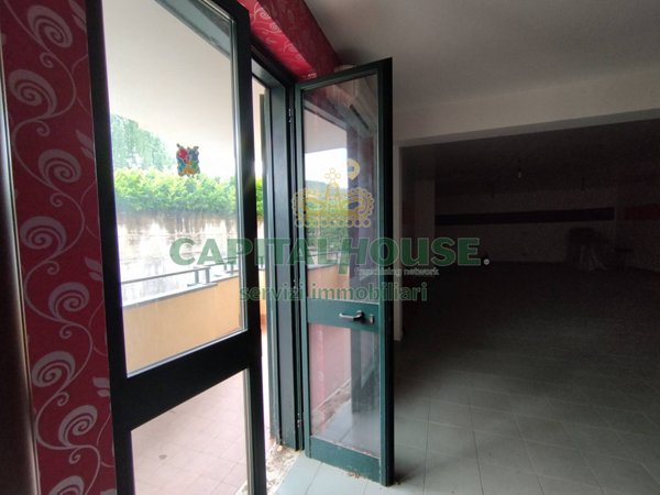 locale commerciale in vendita a Pignataro Maggiore