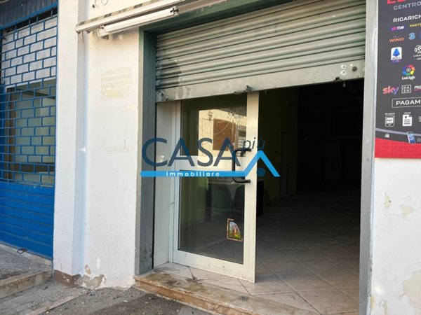negozio in vendita a Pignataro Maggiore