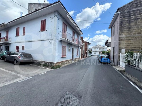 casa indipendente in vendita a Pignataro Maggiore