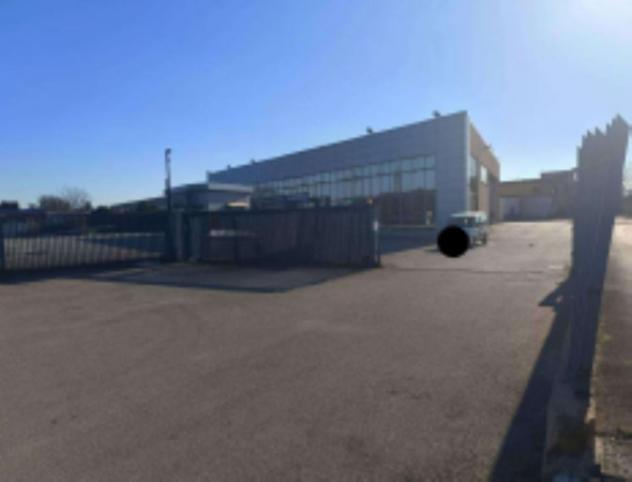 locale commerciale in vendita a Pignataro Maggiore