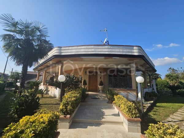 casa indipendente in vendita a Pignataro Maggiore