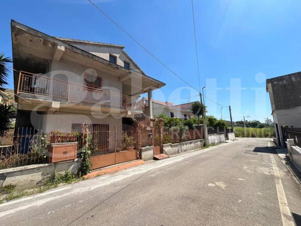 casa indipendente in vendita a Pignataro Maggiore