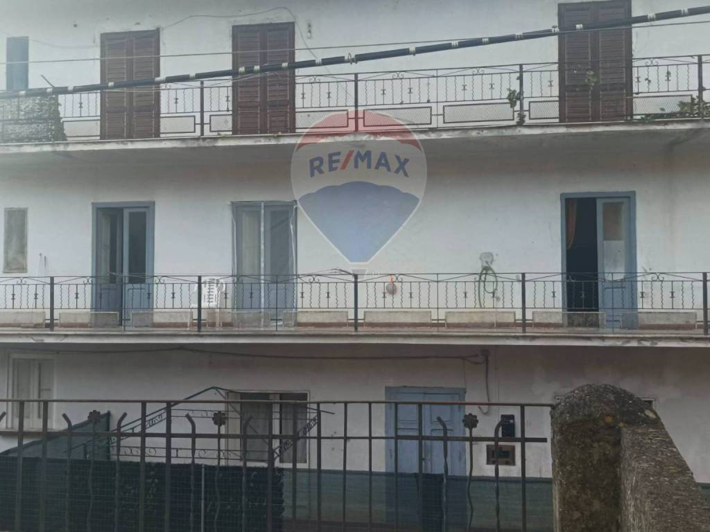 casa indipendente in vendita a Pontelatone