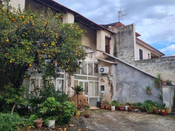 casa semindipendente in vendita a Portico di Caserta