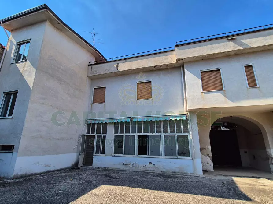 casa indipendente in vendita a Portico di Caserta