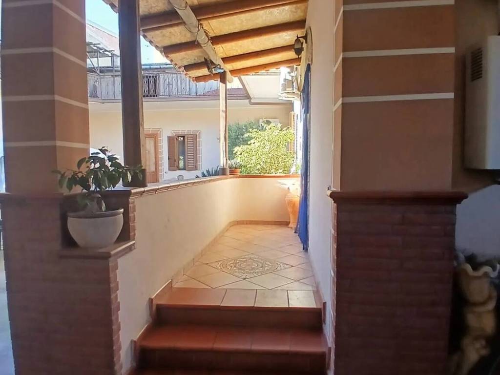 casa indipendente in vendita a Portico di Caserta