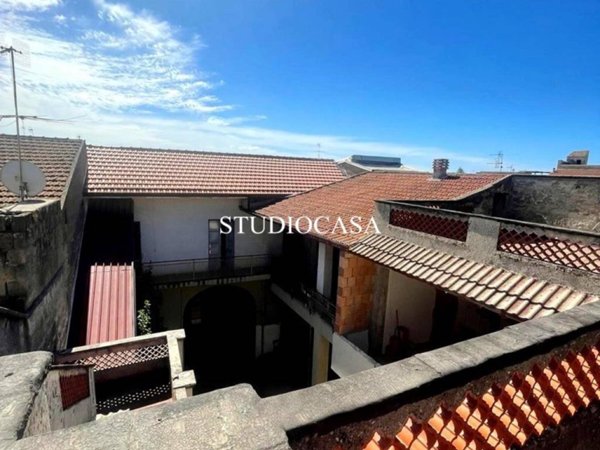intera palazzina in vendita a Portico di Caserta