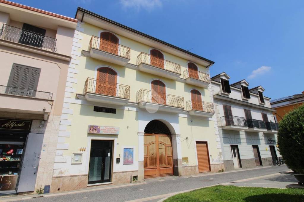casa indipendente in vendita a Portico di Caserta