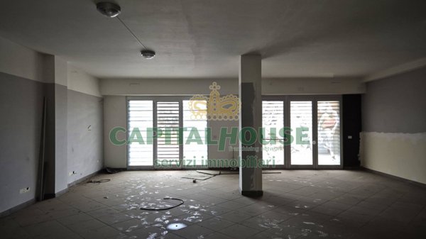 casa indipendente in vendita a Portico di Caserta