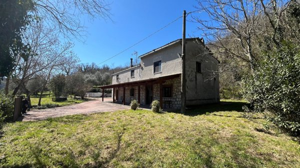 appartamento in vendita a Prata Sannita