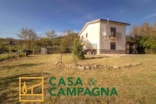 casa indipendente in vendita a Pratella in zona Roccavecchia