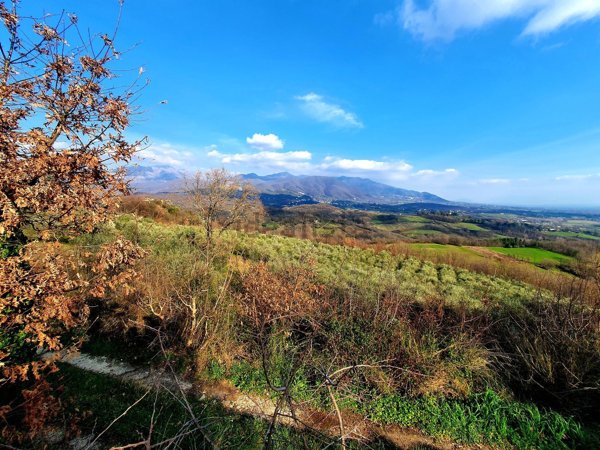 rudere in vendita a Pratella