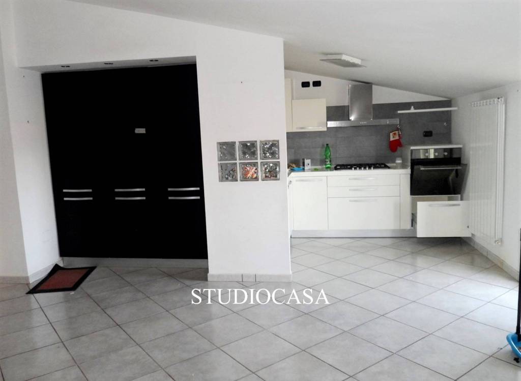 appartamento in vendita a Recale