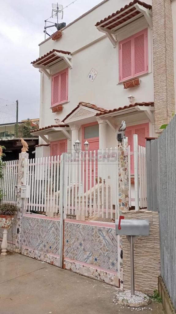 appartamento in vendita a Recale