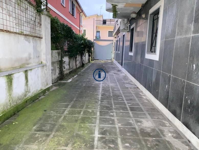casa indipendente in vendita a Recale