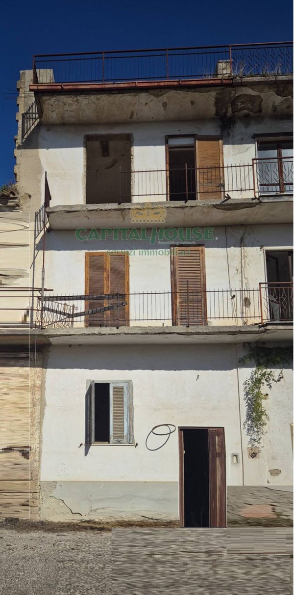 appartamento in vendita a Recale