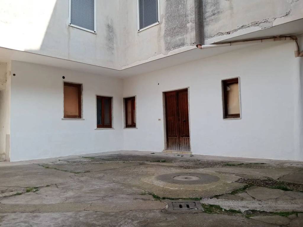 appartamento in vendita a Recale