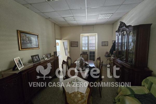 casa indipendente in vendita a Recale
