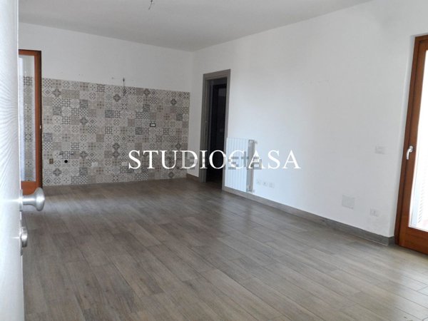 appartamento in vendita a Recale